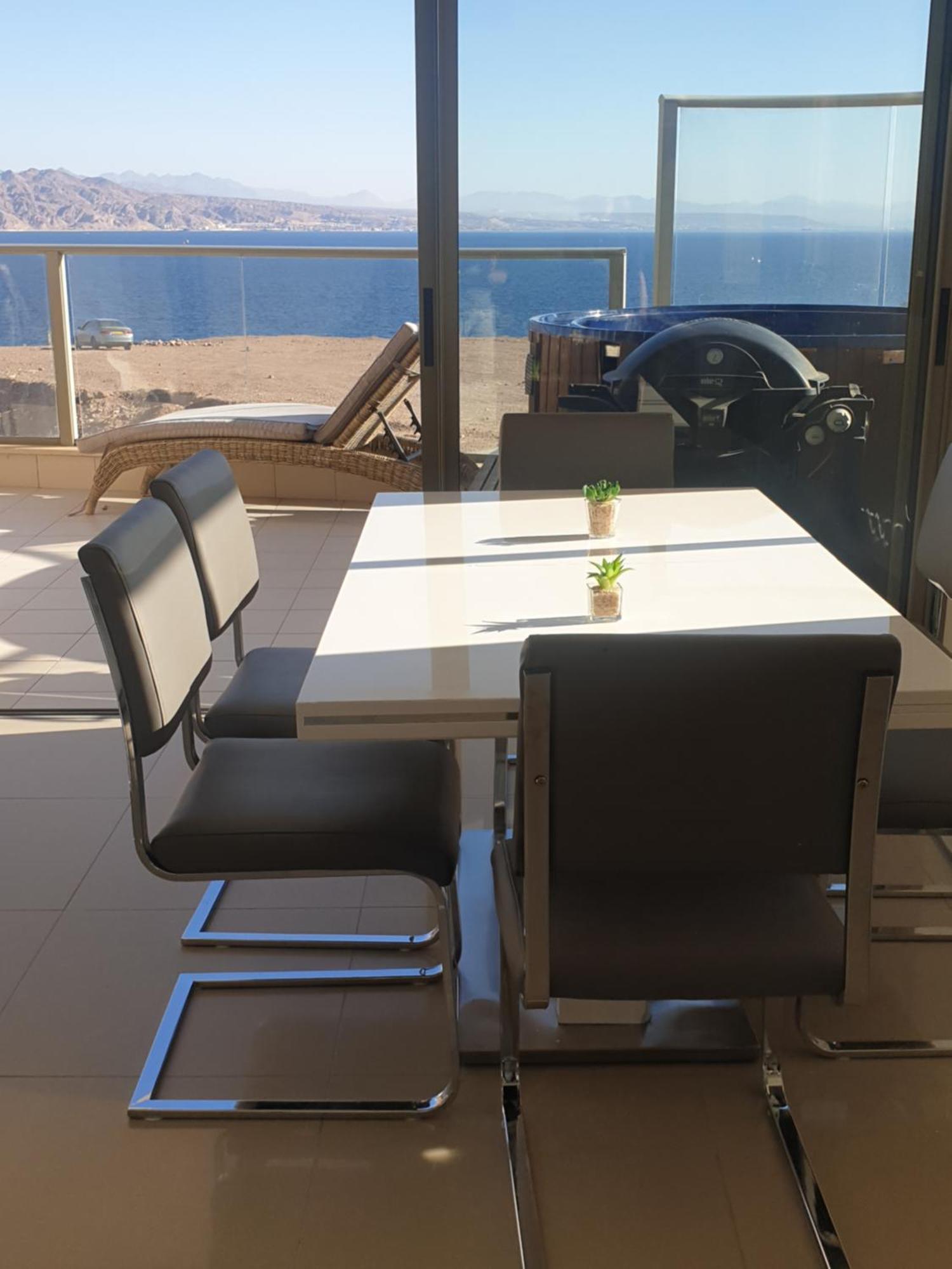 Top-Luxury Exclusive Аpt With Jacuzzi In Front Of The Sea Eilat Luaran gambar