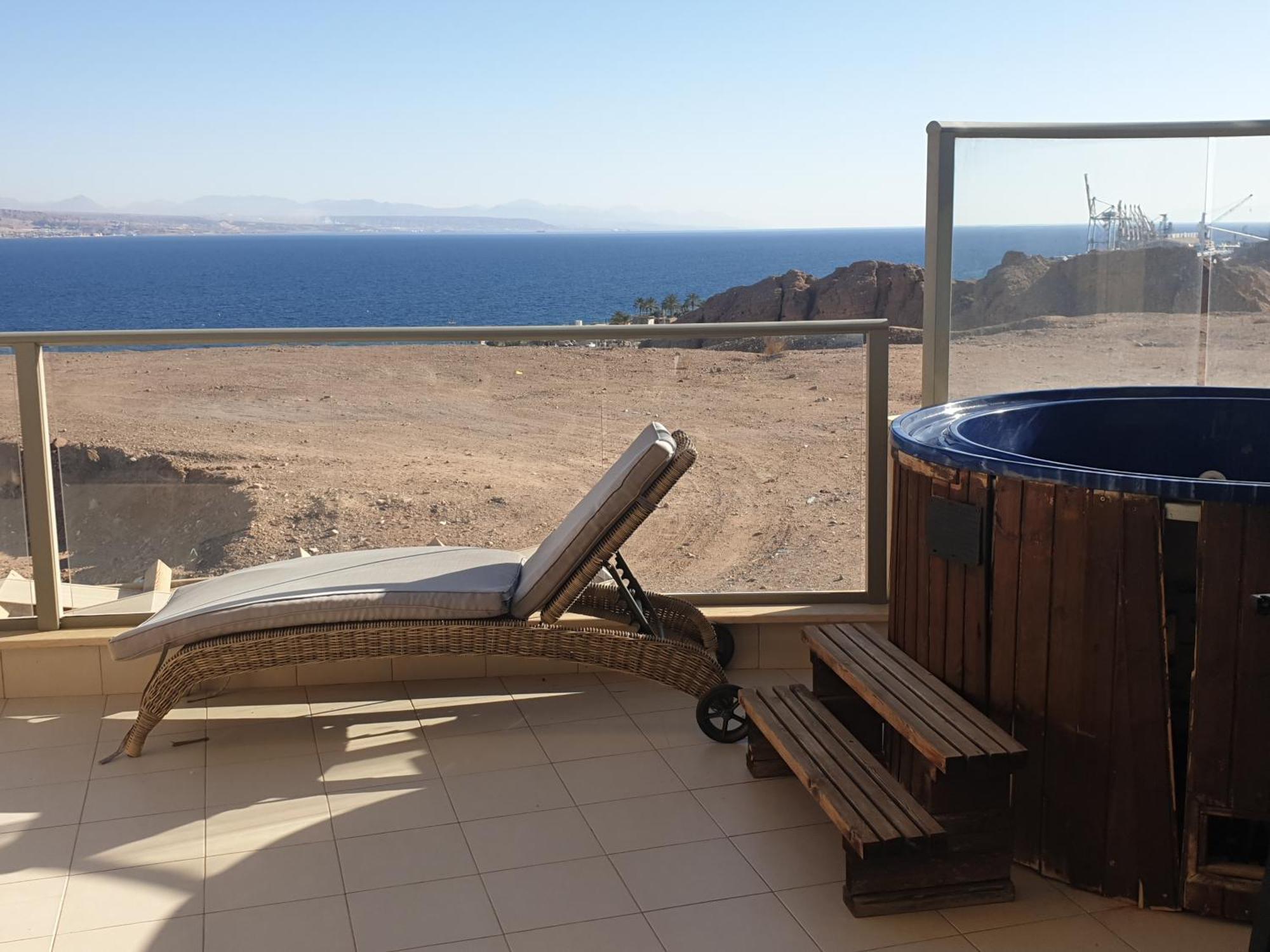 Top-Luxury Exclusive Аpt With Jacuzzi In Front Of The Sea Eilat Luaran gambar